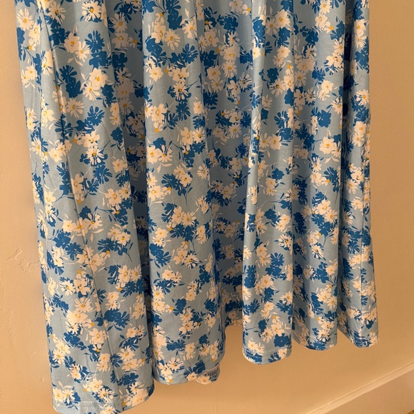 Yathon Floral Dress Flare Cap Sleeve - Picture 3 of 4